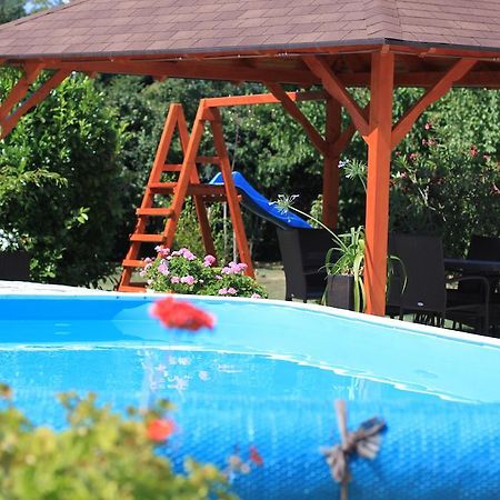 Marietta Apartman Heviz Luaran gambar