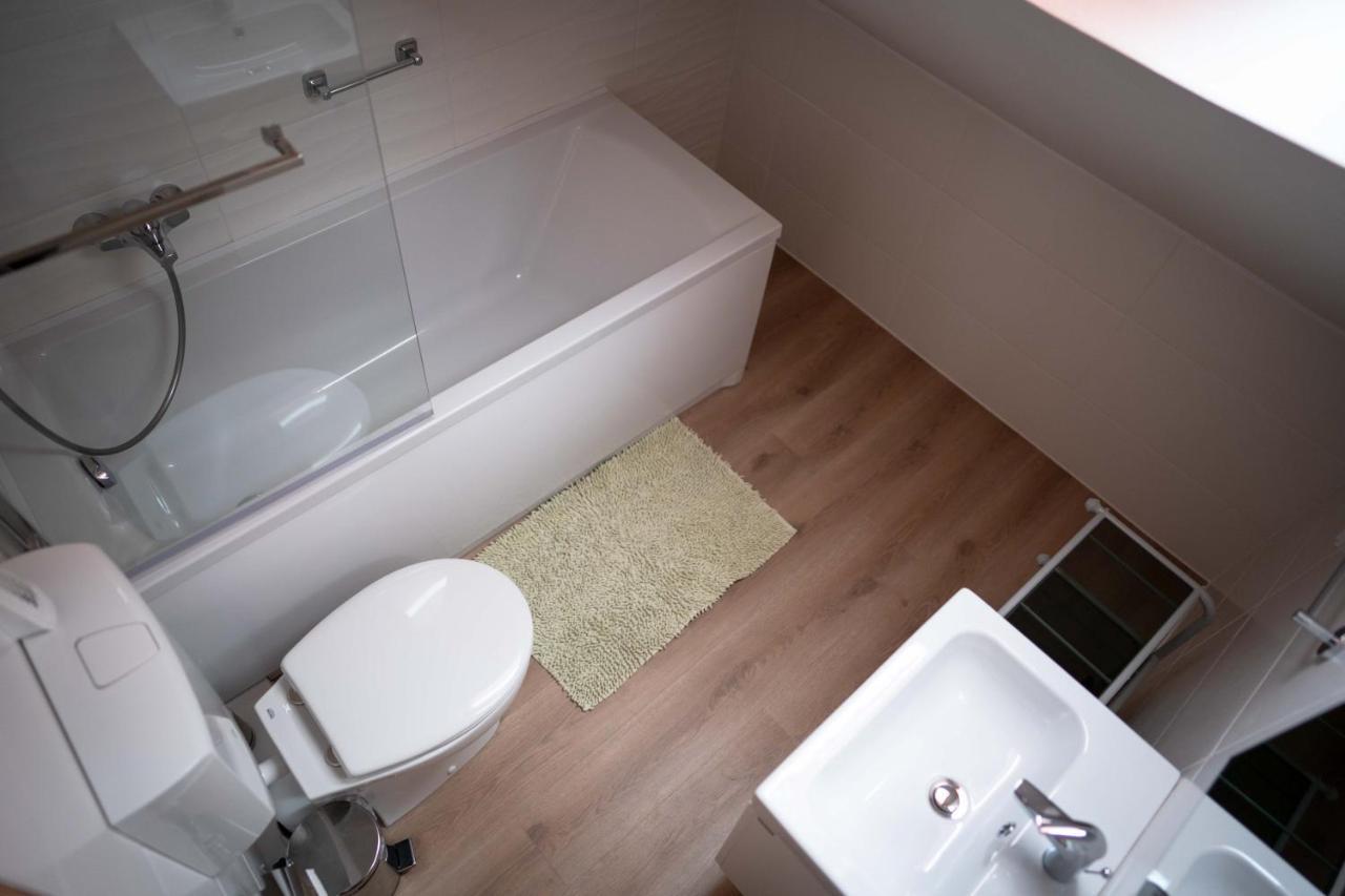 Marietta Apartman Heviz Luaran gambar