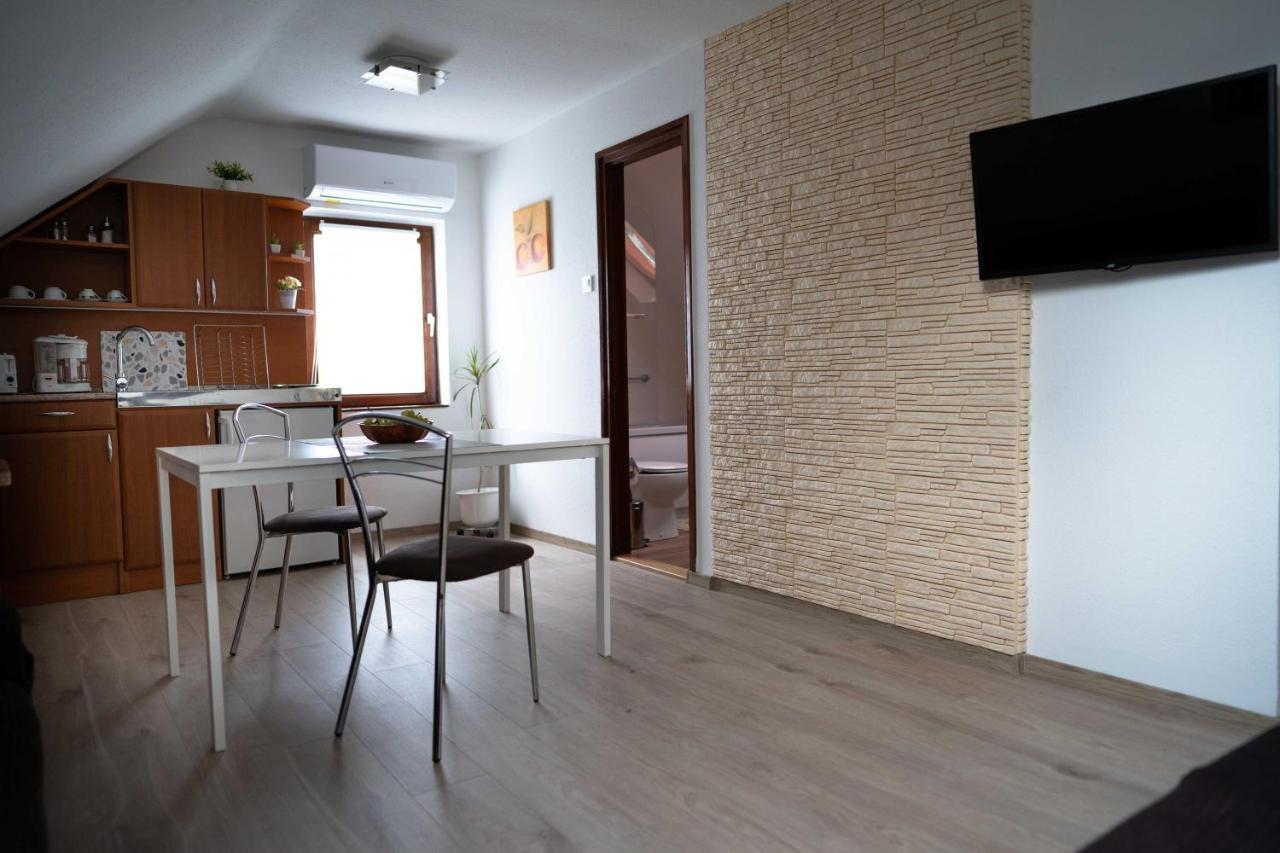 Marietta Apartman Heviz Luaran gambar