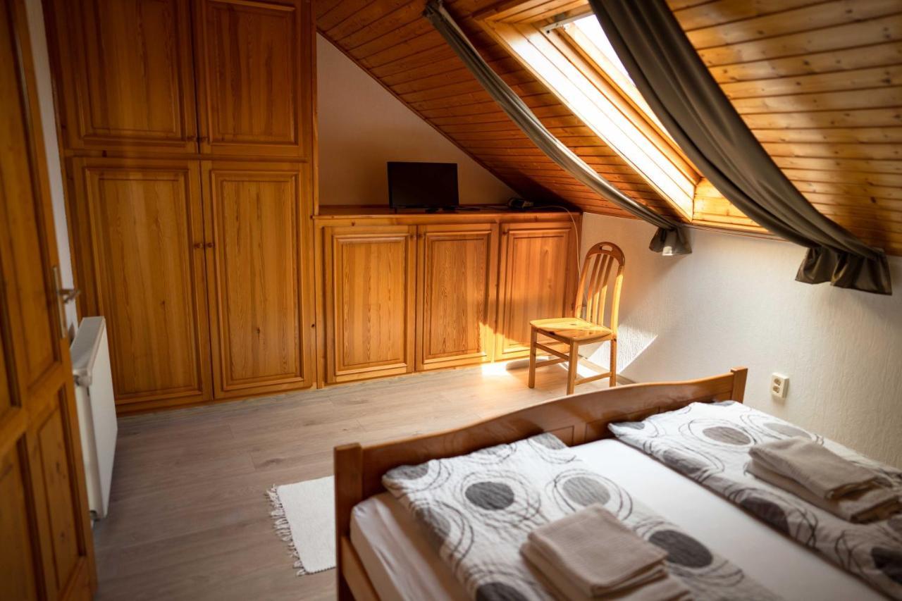 Marietta Apartman Heviz Luaran gambar